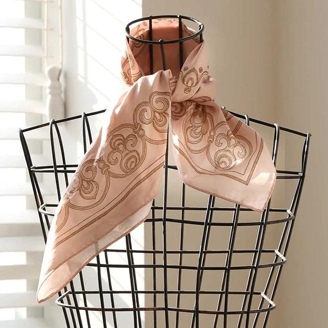 Sari Waeho Handkerchief (Pink) - Specialized Product of National Iksan Museum