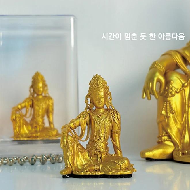 Gilt-bronze Seated Bodhisattva Avalokiteshvara Statue 50(Deoksu801) Metal Miniature Exhibition