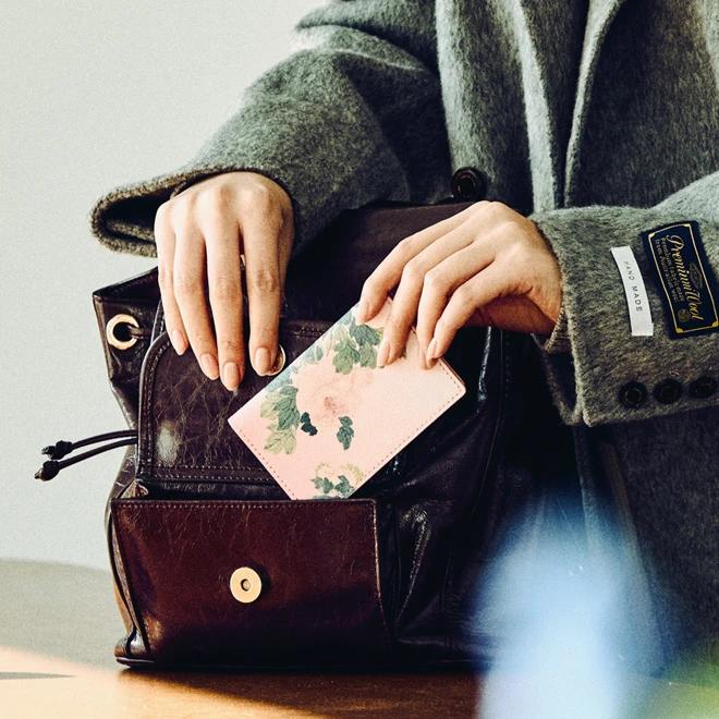 Card Wallet (Peony) - National Museum of Korea Specialized Product