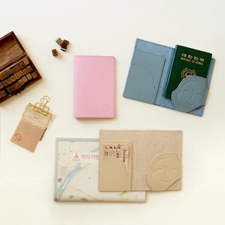 Eaves Tile Pattern Passport Wallet - Gyeongju National Museum Signature Product