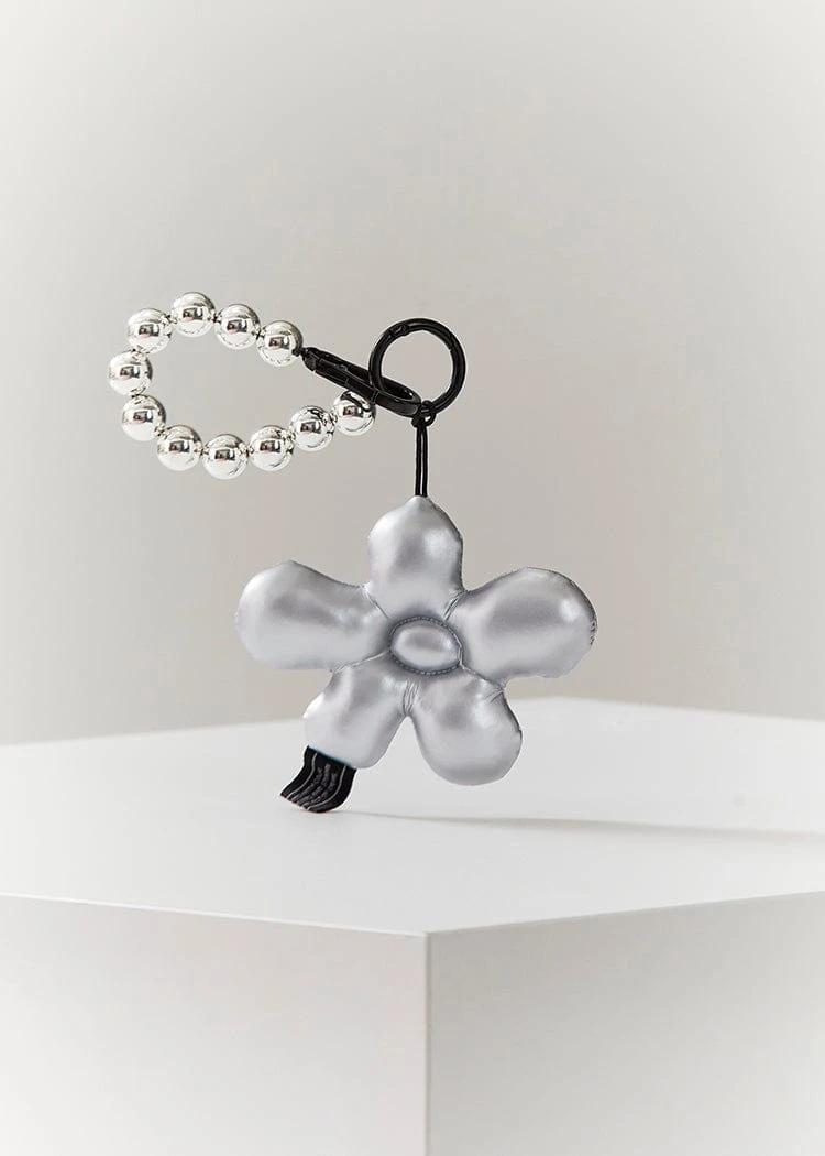 COLLE Melting Flower Padding Keyring Silver