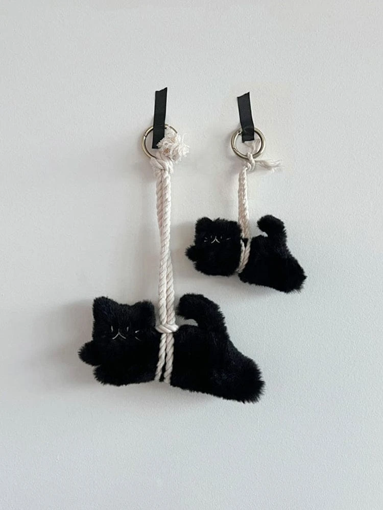 AB Fabe Evil-Blocking Cat Ornament Keychain