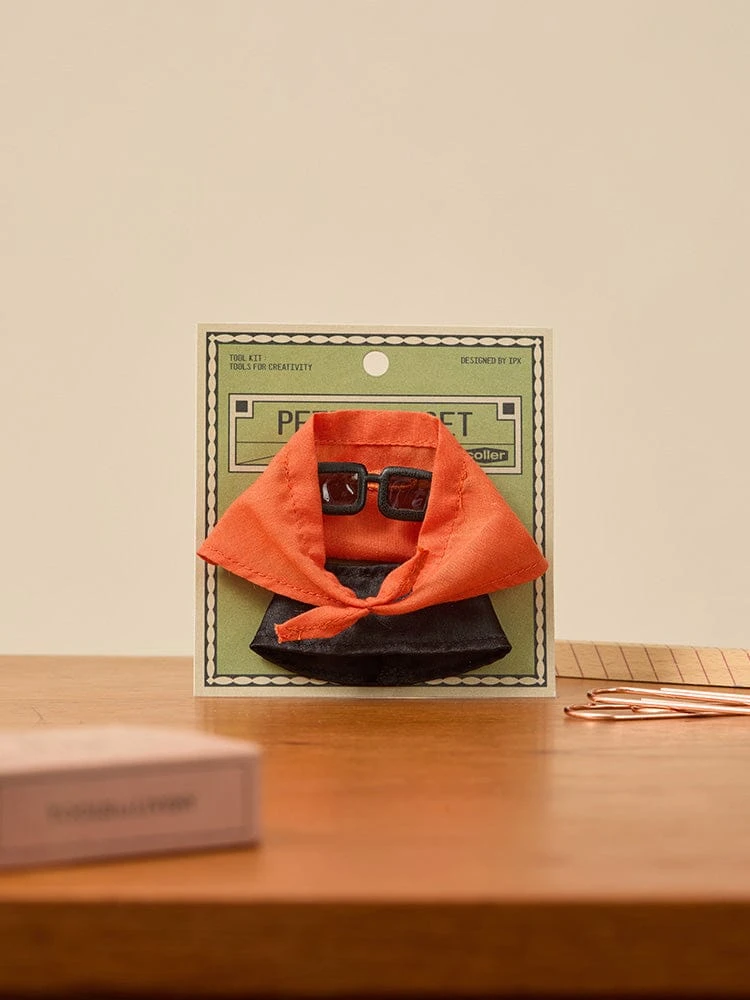 LINE FRIENDS Petit Closet Scarf