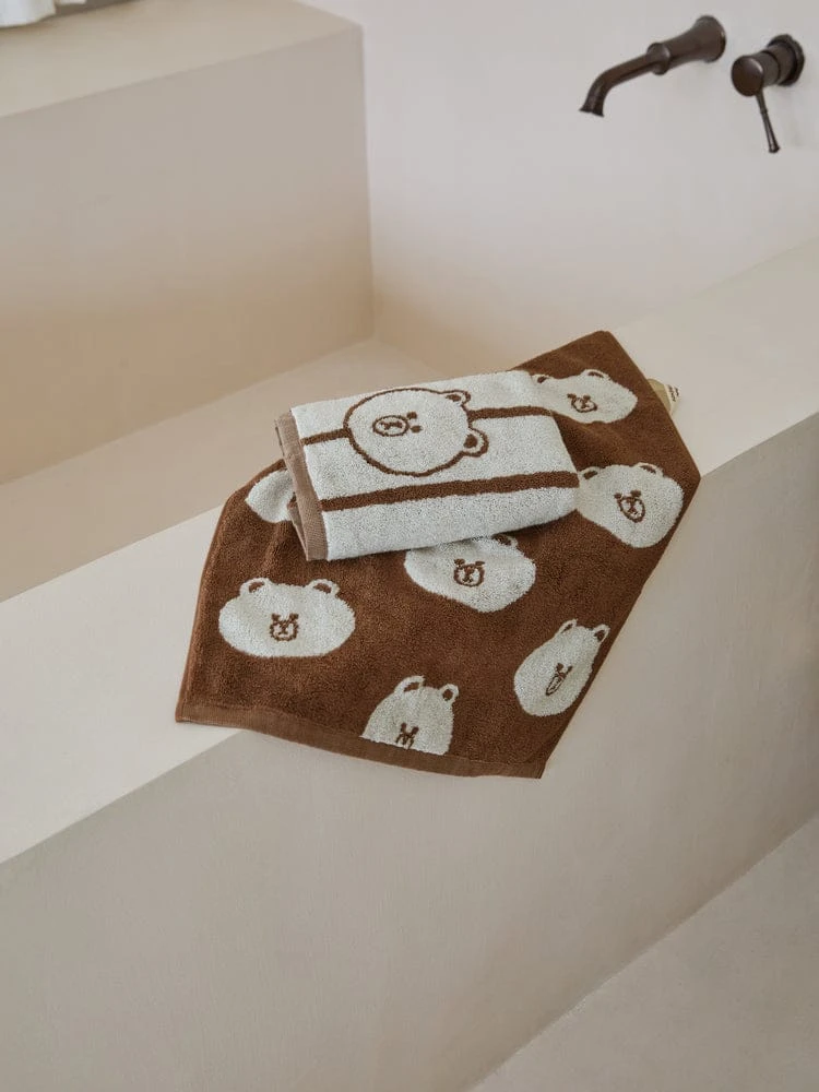 LINE FRIENDS with SONGWOL BROWN BASIC TOWEL