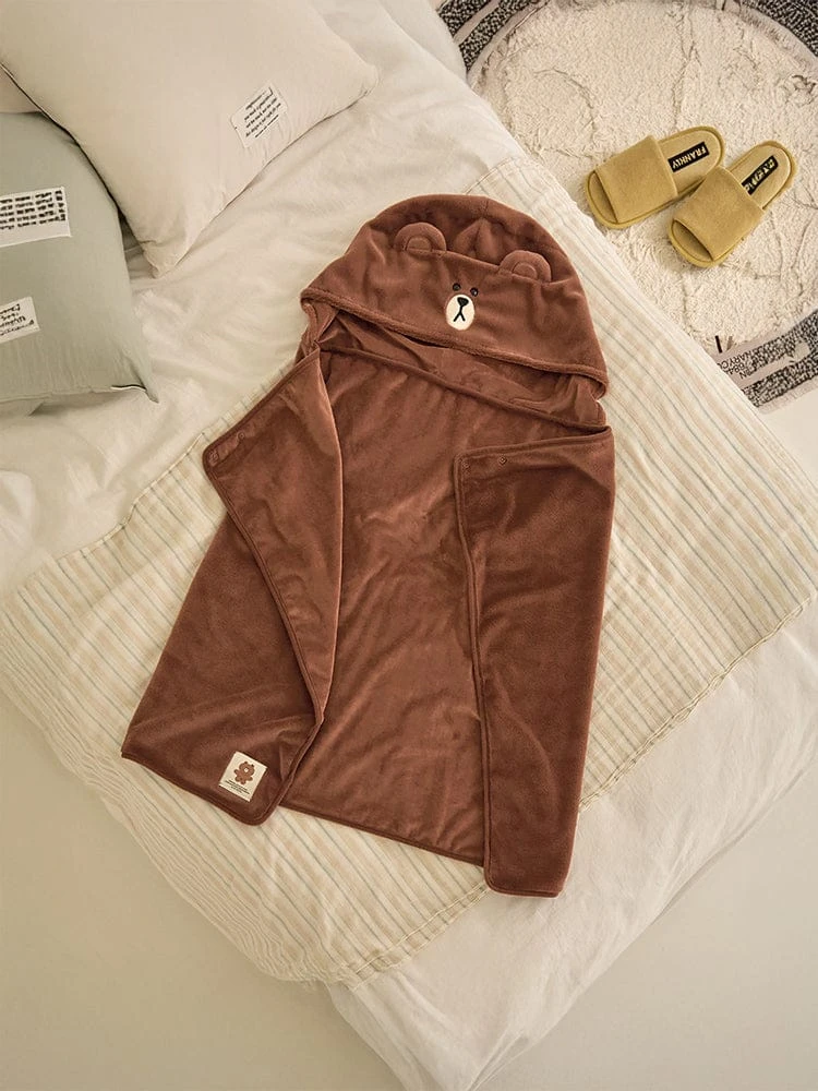 LINE FRIENDS Hug Brown Season 4 Hoodie Blanket